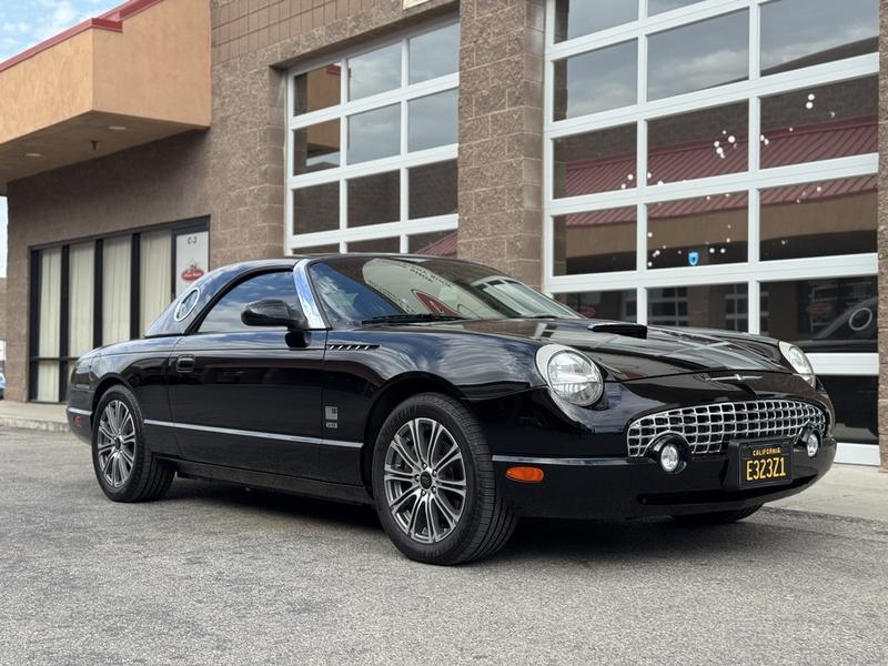 2002 Ford Thunderbird