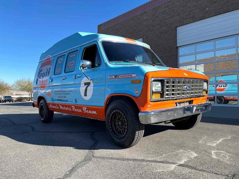 1989 Ford Econoline Cargo Van