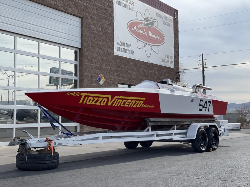 1984 Tiozzo Molinari Falcon BPM Race Boat