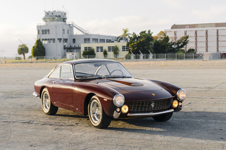 1964 Ferrari 250 GT/L "Lusso"
