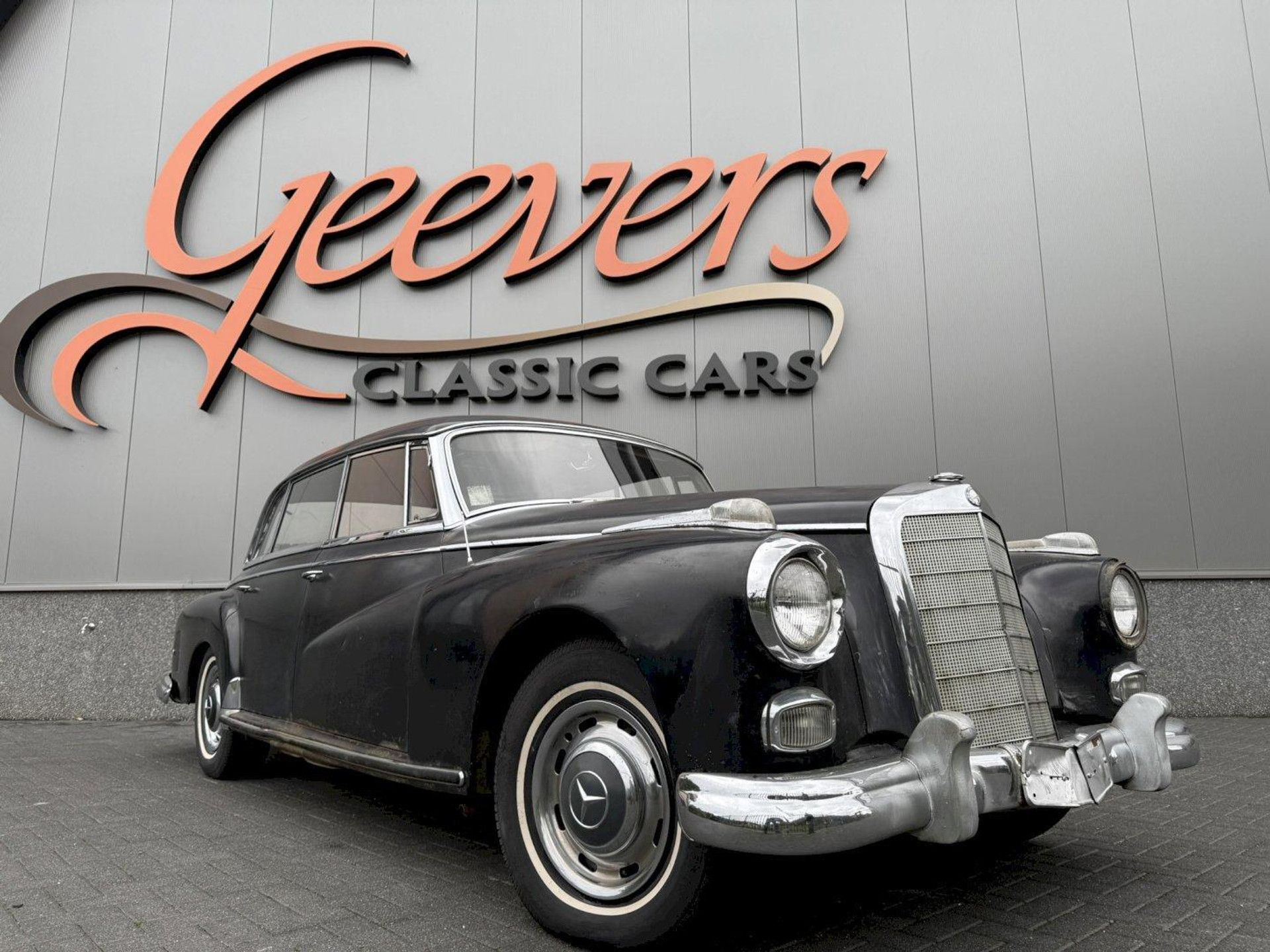 1959 Mercedes-Benz W189 300 Dora