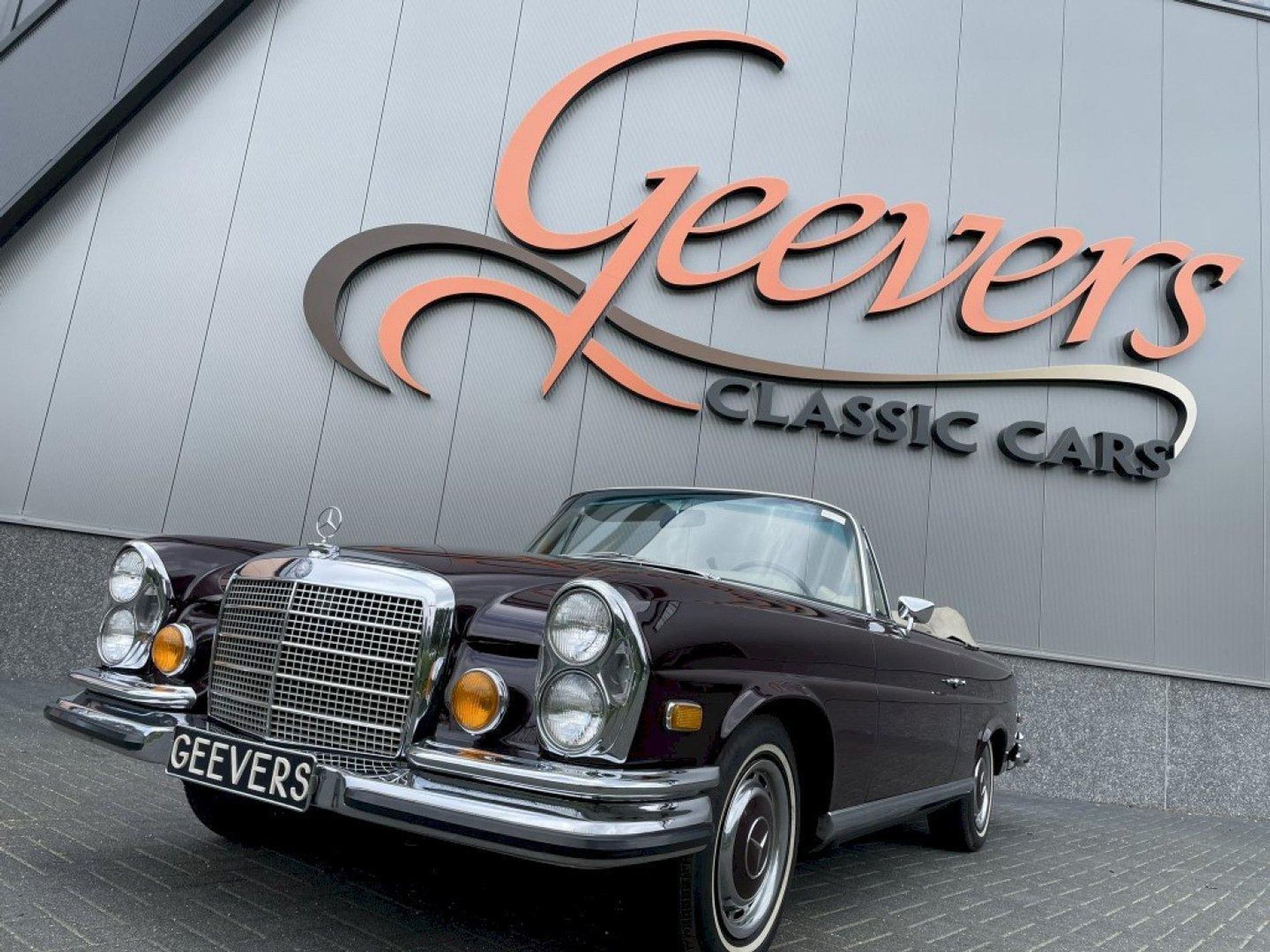 1971 Mercedes-Benz W111