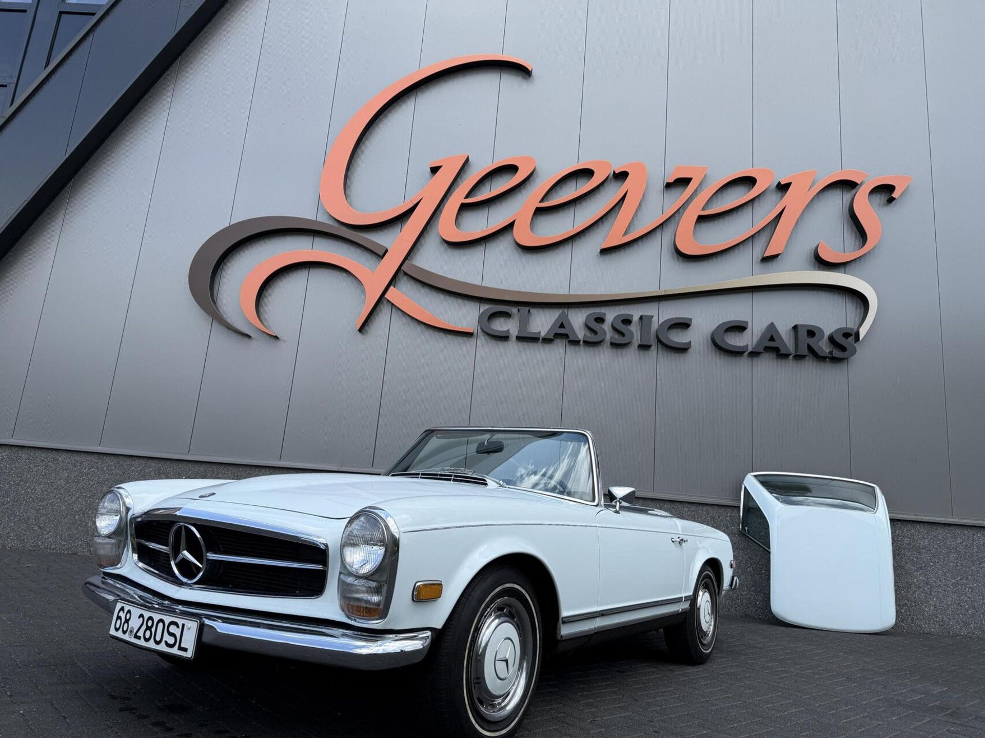 1968 Mercedes-Benz Pagode W113