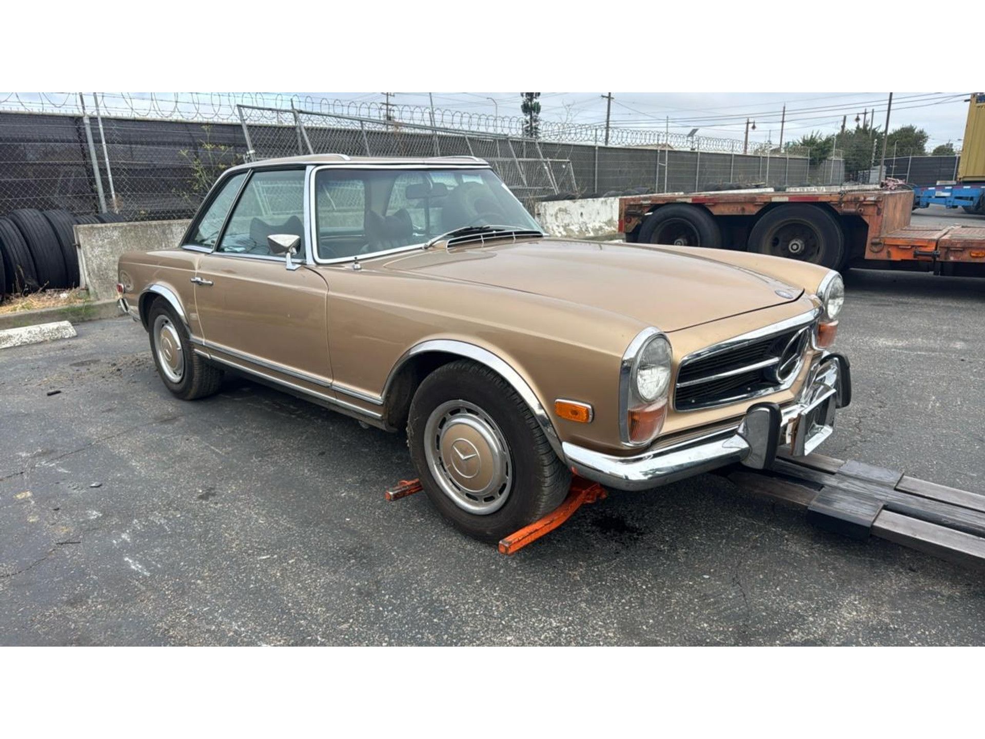 1971 Mercedes-Benz W113 Pagode