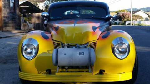 1940 Ford Standard Coupe